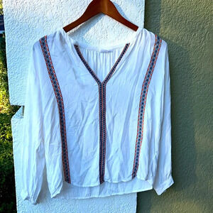 GAP Embroidered Peasant Blouse Split Neck Top size XS